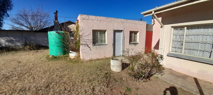 4 Bedroom Property for Sale in Dealesville Free State